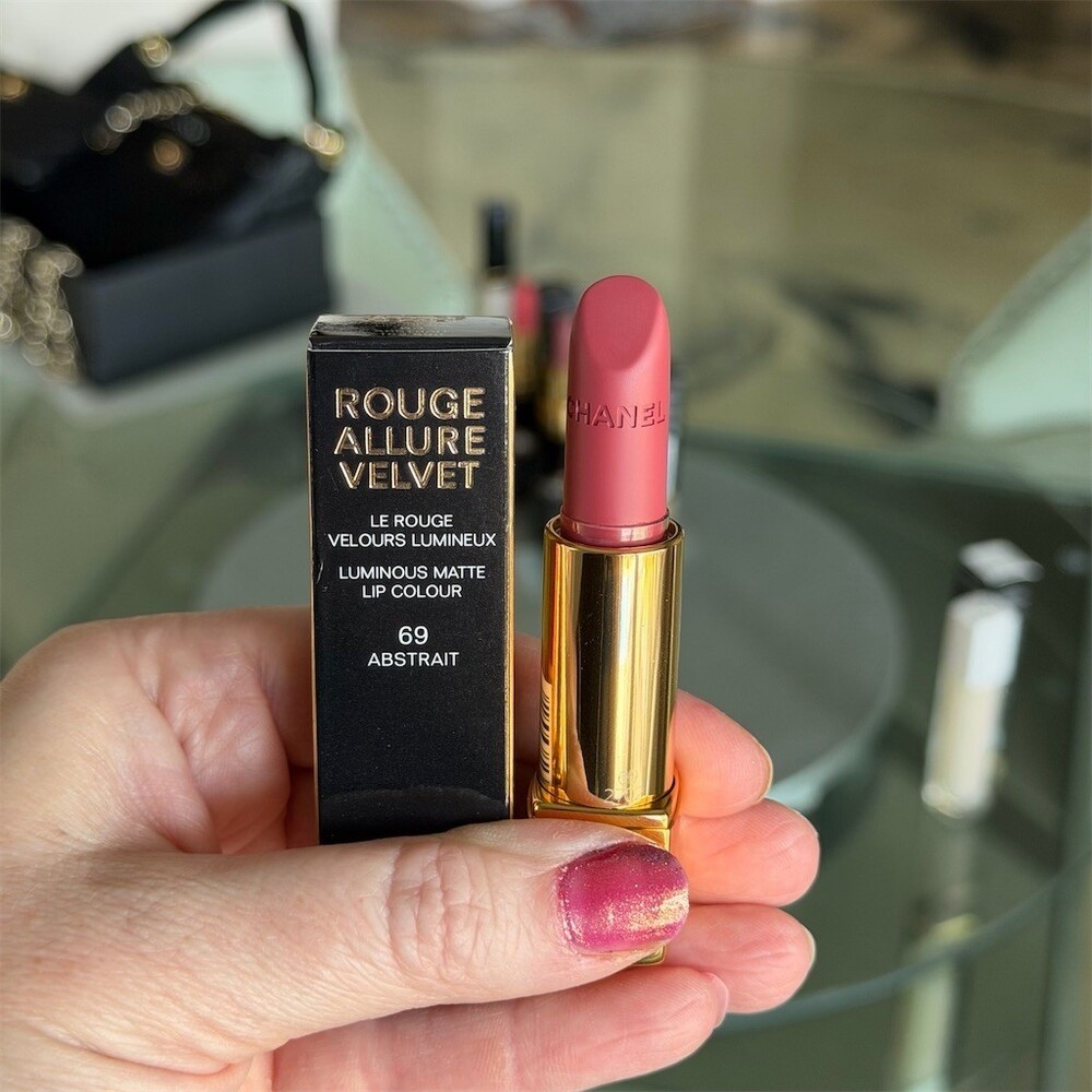 CHANEL Rouge Allure Velvet Lipstick 69 Abstrait Pink/Rose With Box